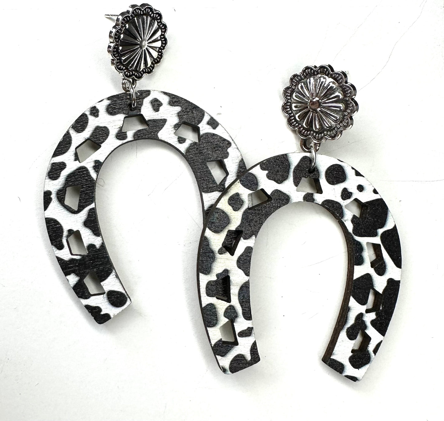 Cow print horseshoe